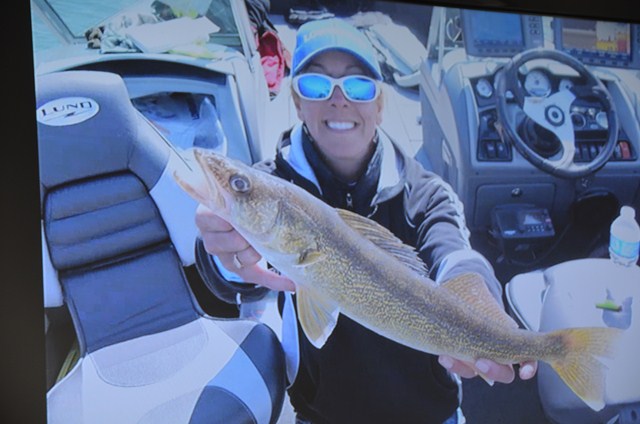 E5821A1F-976A-4E10-8AC3-875F22C53B7A