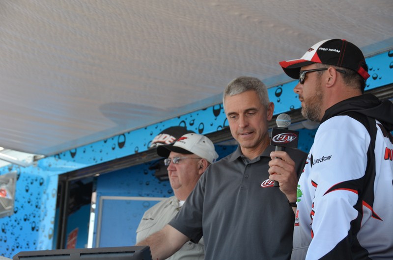 C816A3CF-4DF1-4D9F-BC68-FF1DC3C02E8B