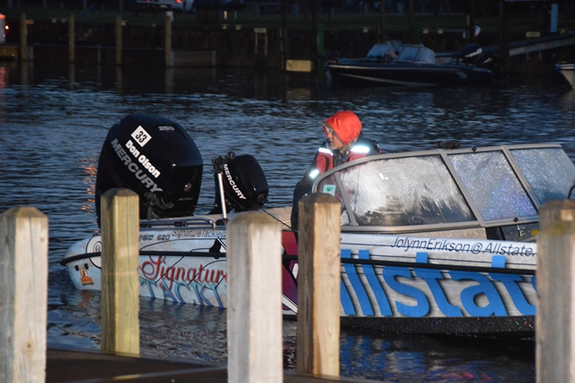 D8639F41-DA4D-458F-9E95-907A376D7F9F