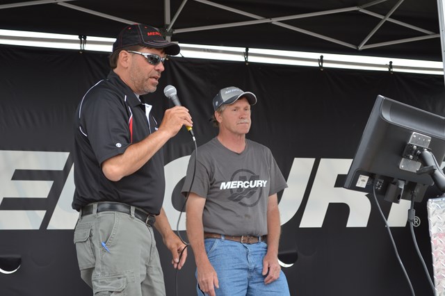 60959DB2-F0FC-438E-84D7-8144482D50E0