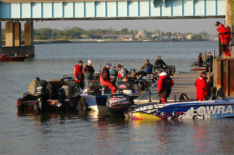 35F76378-465C-43E3-BDFE-214F25D78002