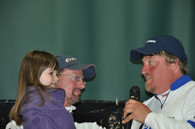 400C820D-9EC9-4826-86AB-856986388E56