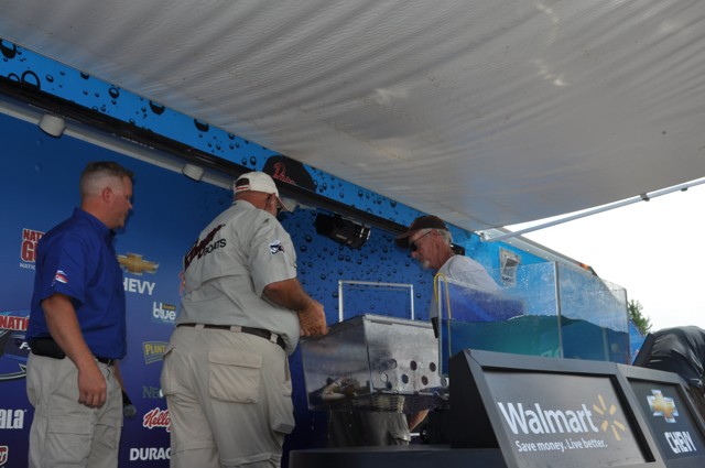 401F6A85-2498-402A-91D9-D5F4D821F52C