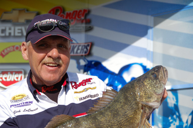 407297AC-7AD8-4590-BEE8-3087C44B7982