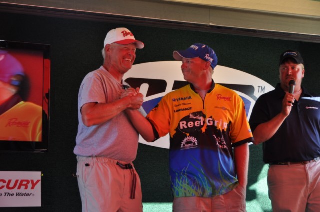 40A23018-F23B-402D-9662-04ABC80F883A