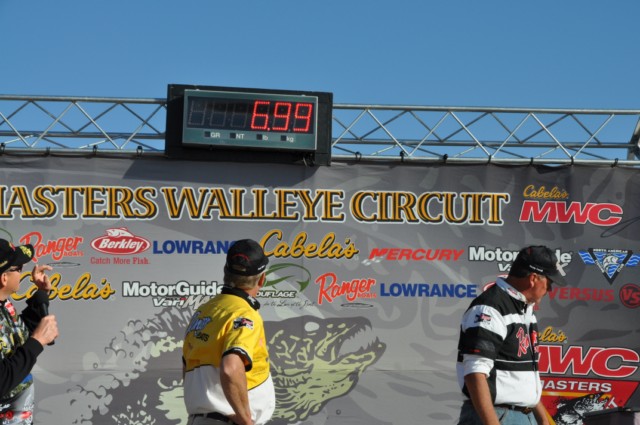 40A5D1F6-E8FC-4003-AA4D-7AD9FA5CE176