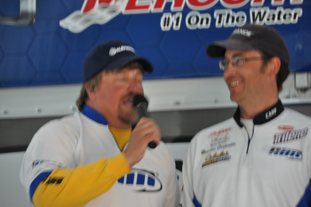 40B89BB8-3E25-4D21-A58A-7E0365D92F5B