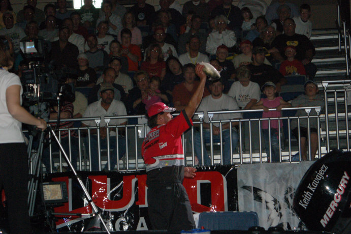 40E00978-70F4-47E4-A799-950C6DC962FE