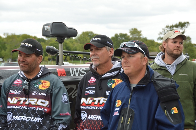 40F80B02-7796-4A2D-BCC6-BD94D09638F3