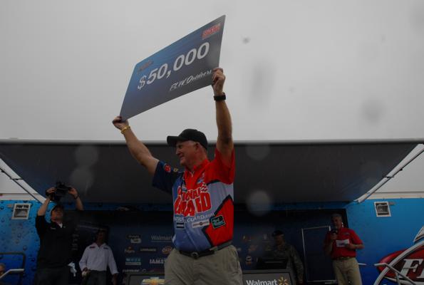 41021098-3586-4657-AC57-6E8F4813312C