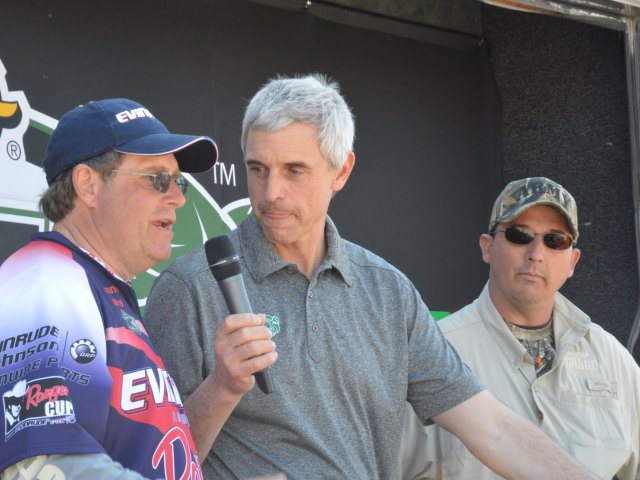 410C71C3-4B2E-47B2-AE95-4FEC4F15C628