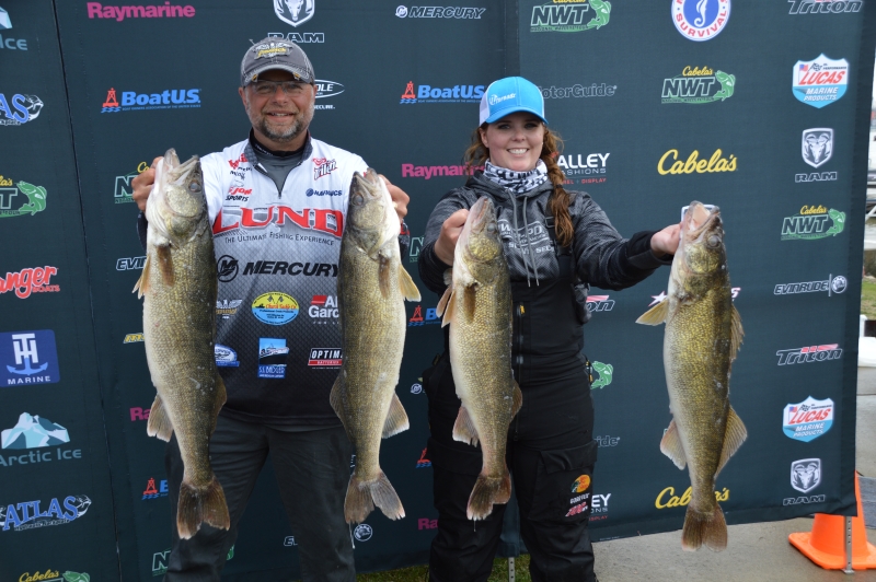 410E8BF7-7FF9-4C49-BC54-41931B02E9AE