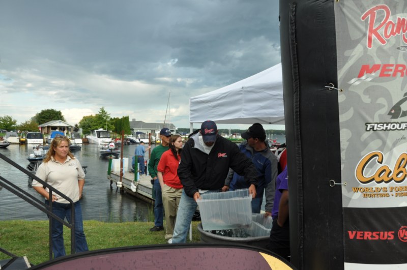 417A54CF-FE02-49DB-8B23-C362B9A36A43