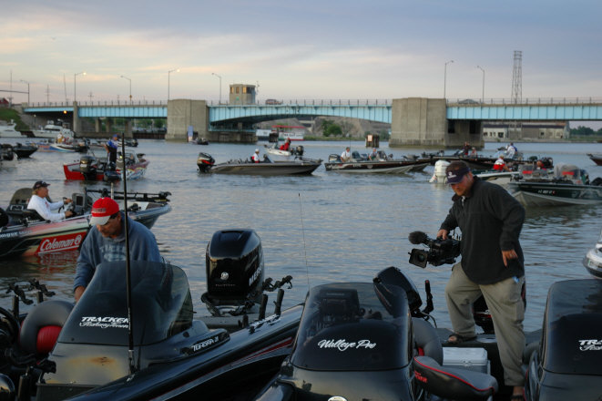 41C0FD0D-F09E-4FEC-8E53-55B4557371D9