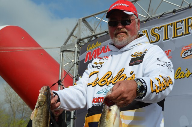 41FA9088-17F4-4DF6-B46E-DCB4FE2323AE