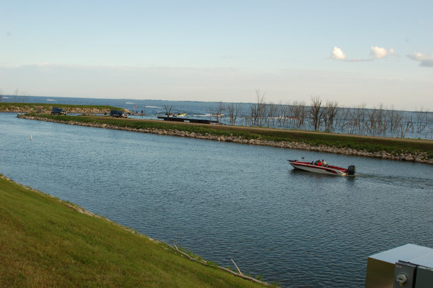 4224EFBE-6E49-4746-BCAB-CD1DD52E2DE8