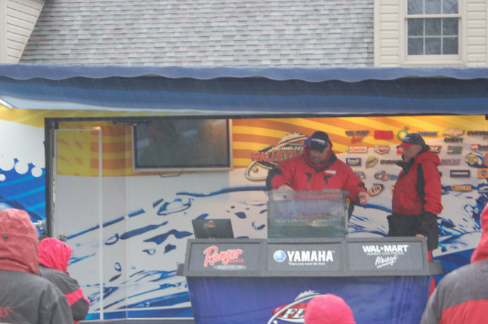 42254D5A-3B2B-4499-AB43-7ABC404D52EF