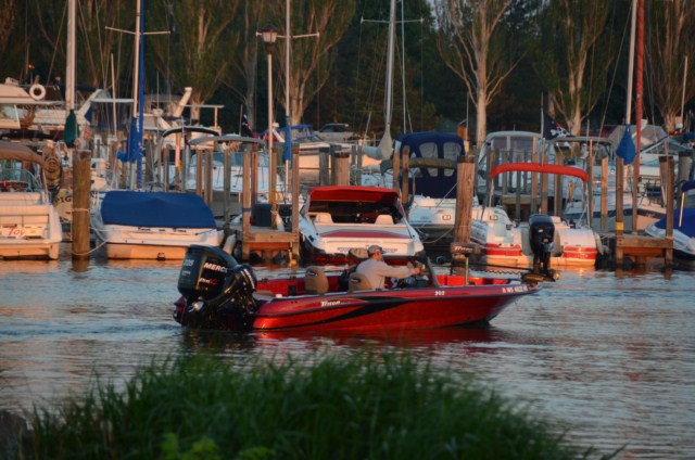 425E6F31-63E3-4A24-809A-51CC24ED1D2F