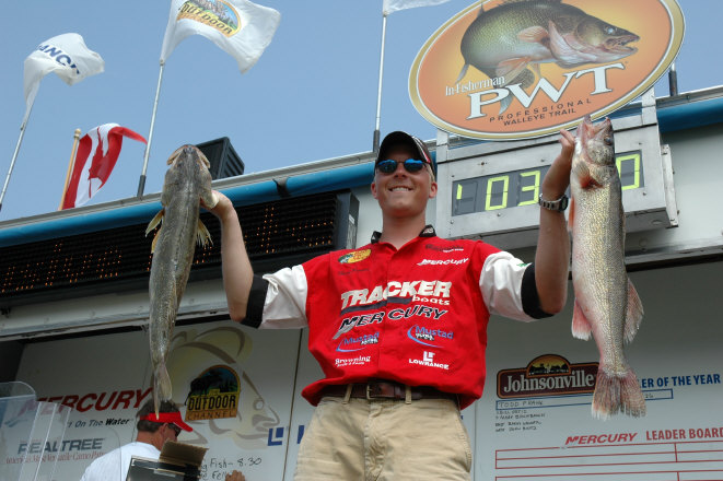 42A37D6C-7856-499D-8BC2-8781E7E50D7F