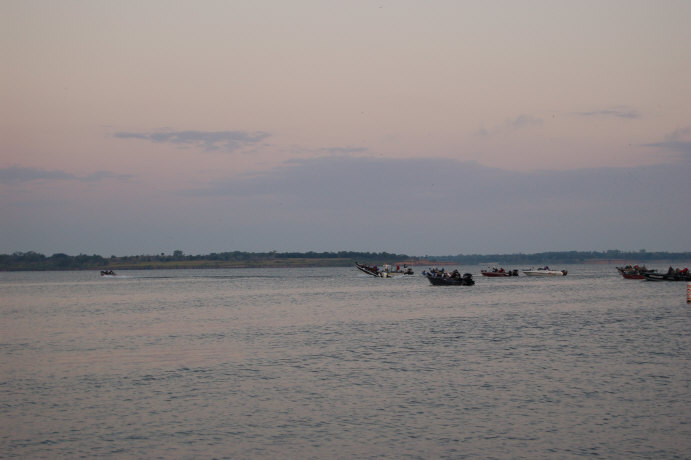 4363852C-7520-474C-B0D1-749227B8801D