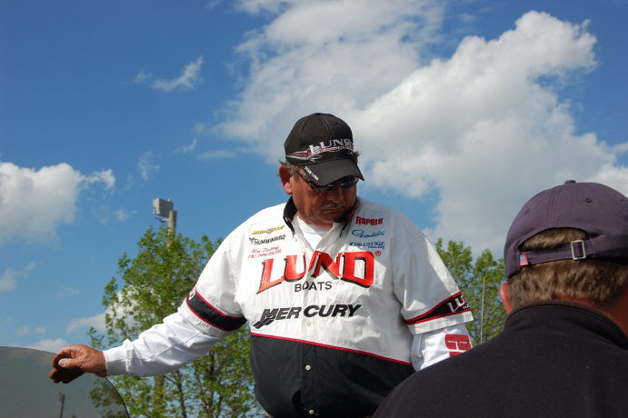 436C4E76-CCEC-403D-9646-77D65508E901