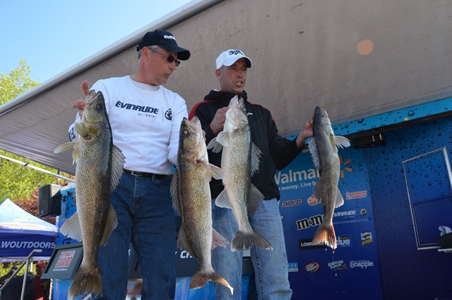 43915228-6D2B-4EB1-9753-AC99EF07A7E4