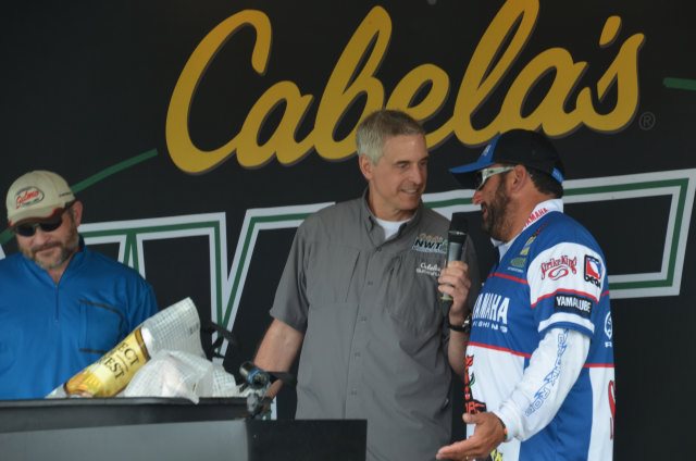 43C19622-D010-4999-B7EE-79A0006E55D2