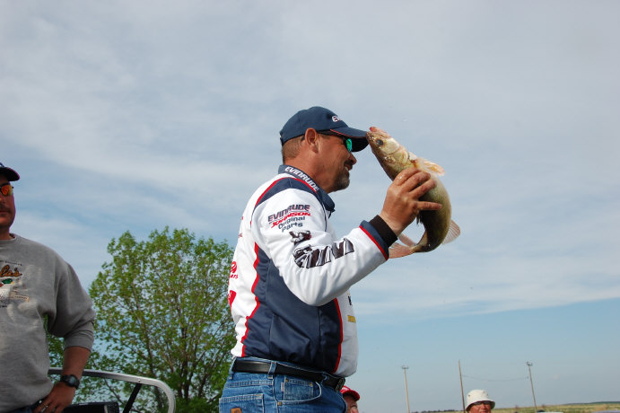 43E73F44-28A6-421E-B1D4-64DAFF15B891