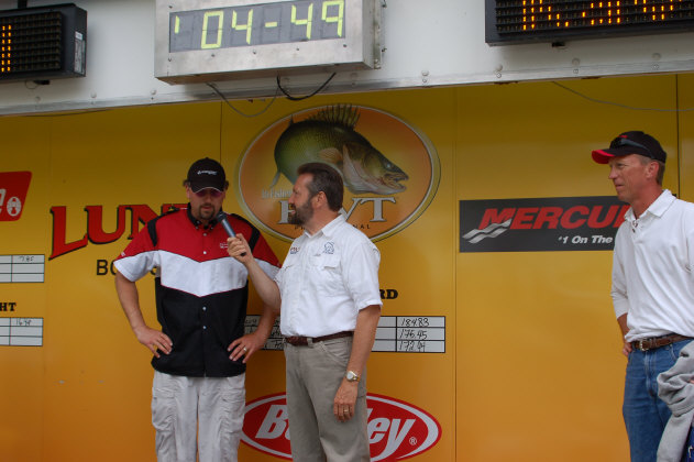 43E98A6F-DB0C-4A1D-9F20-1AF0FFD76153