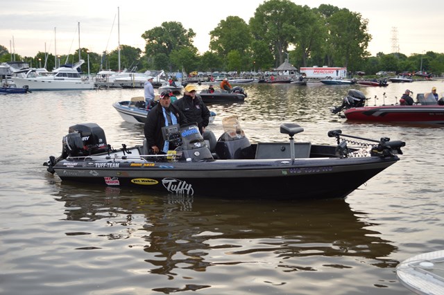 440B49FC-3C8F-46B3-8A57-CBA70DF71204