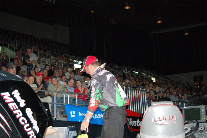 44107FA7-777D-4FAB-B084-7D8B245AC791