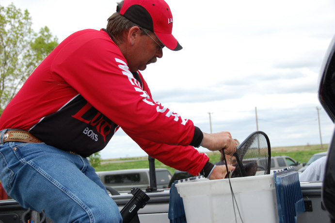 441F38AF-530D-4A4B-92F8-10FE53907493