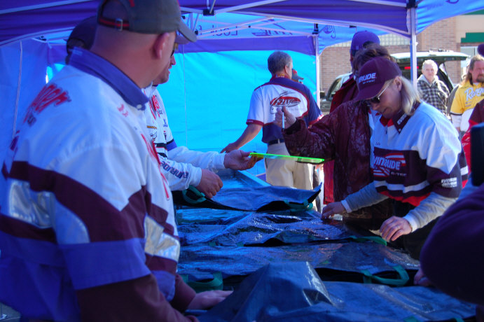 442C3963-5F23-4440-9E35-00A31752A59C