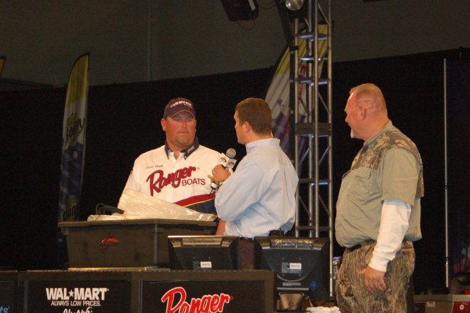 44908206-8ED9-4BAC-BC0C-79A5E3D65E6F