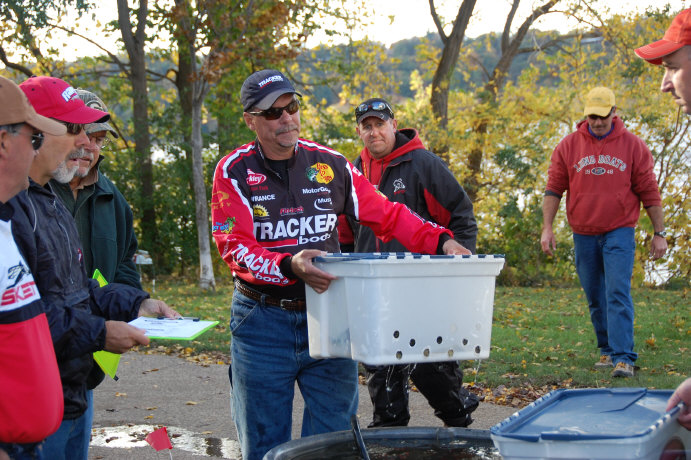 44A48B67-C19F-41C7-8815-7A6CBAF26D09