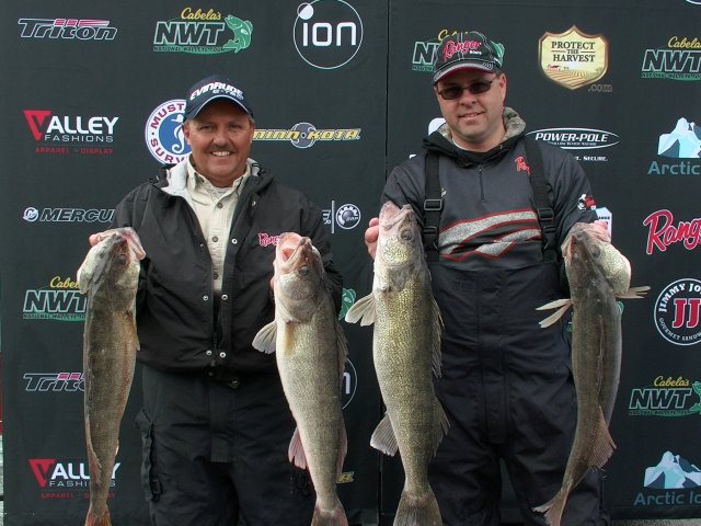 44A8E1BC-CDC8-4B70-A053-BF2612F90D7E