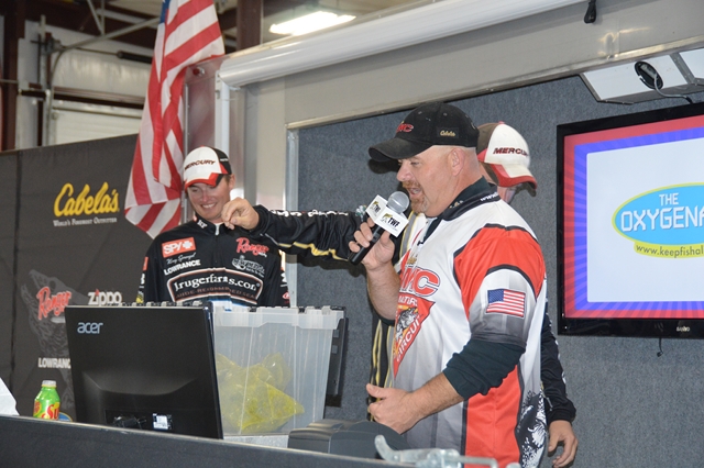 44C00958-83A2-42D1-A1FC-CDD22A253672