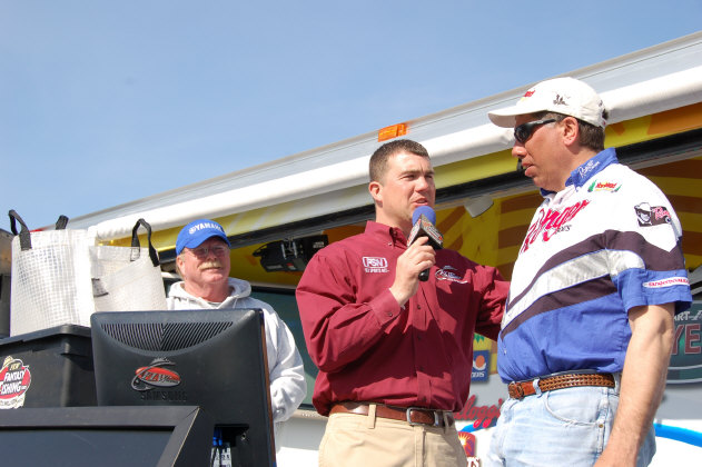 451B22AD-2D31-4458-9DF9-ACF2F462643C