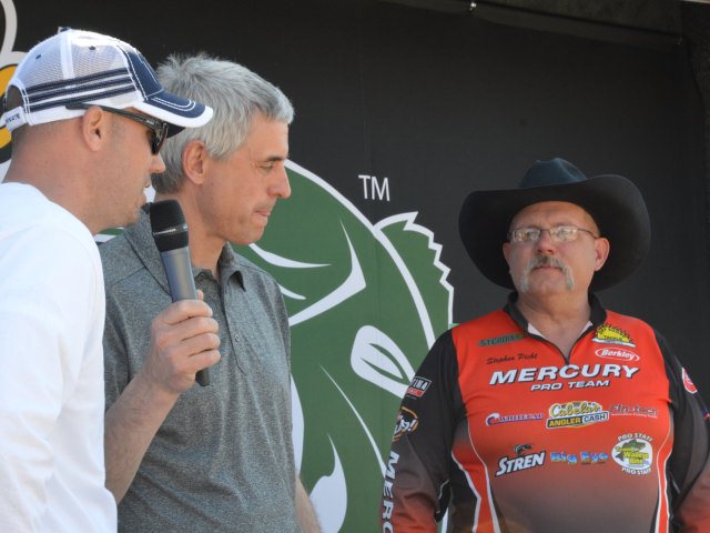 4532DBC3-B38A-44F6-B783-B2C02B96E197