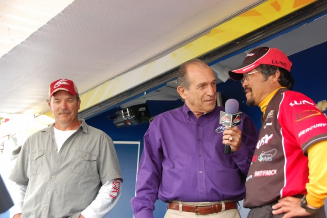 453D3F04-ABC1-4568-B717-1B7C965778ED