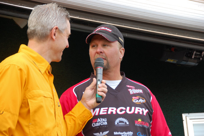 454B80AA-98EC-4182-9F81-8BC96BC7FB8A