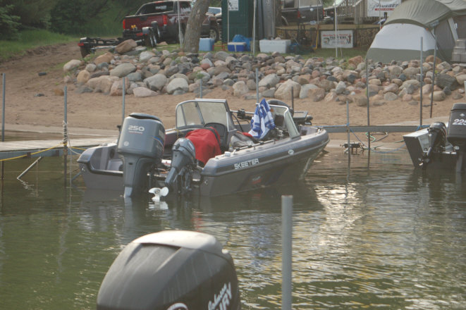 4550E5E0-AC84-4081-A72E-F6281DC365DC