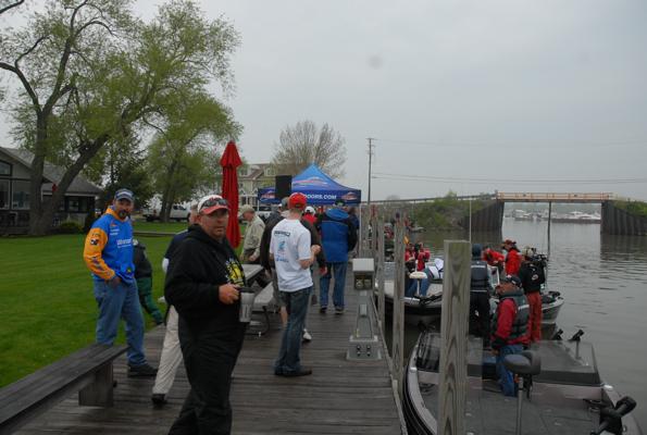 456E1F4D-89E5-4260-B826-4095A2DB3C20