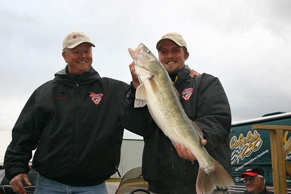 4654F459-889A-4D83-BA60-57FF7AADD83E