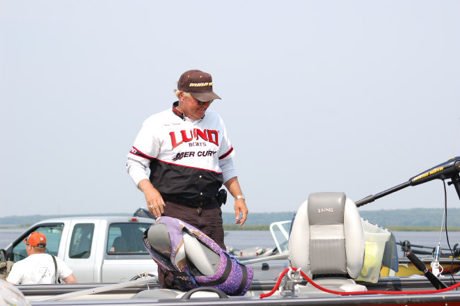 467869FA-B00E-4546-BB5F-7A833913B5DF