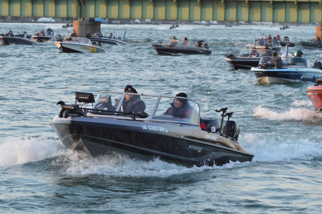 468E4A93-9731-444C-B99B-EB21D338F38A