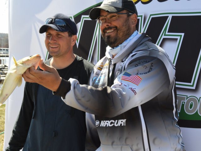 468E6FA6-5EB9-40BA-871A-44A160D093E3