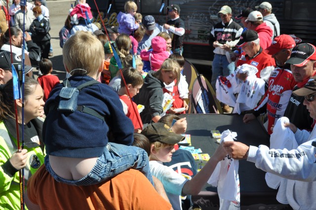 46C6F356-CD45-4D88-932E-0D2E525DE3AE