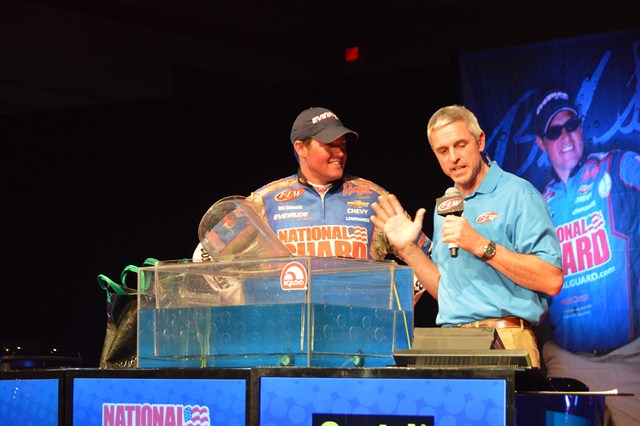 4715AE28-F405-4CDE-BE03-975DCC290C78