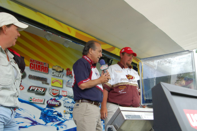 4722F539-35C0-4D52-9734-67E5F47E026F